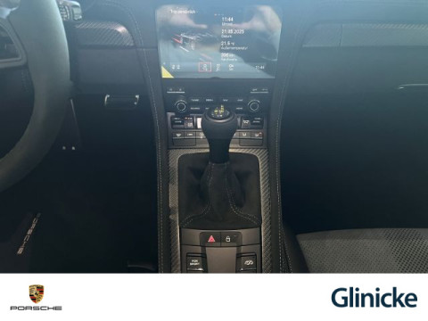 Porsche - 718 Spyder