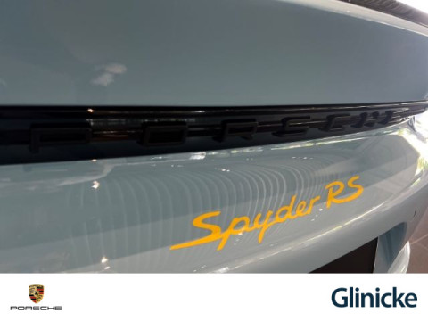 Porsche - 718 Spyder