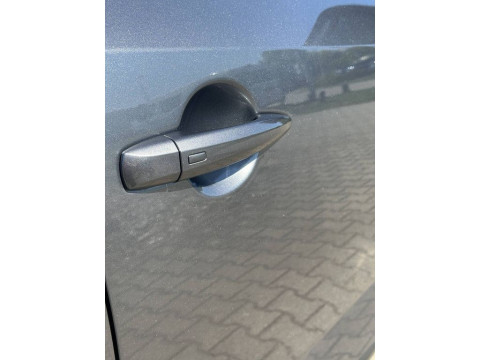 thumb-undefined
