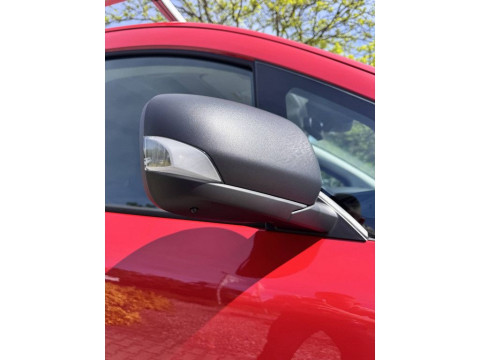 thumb-undefined