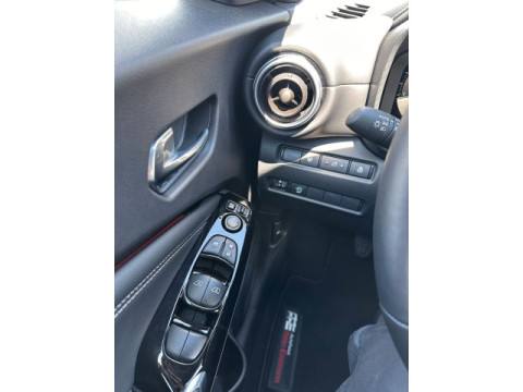 thumb-undefined