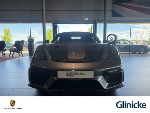 Porsche - 718 Spyder