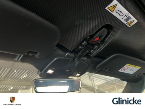 Porsche - 718 Spyder