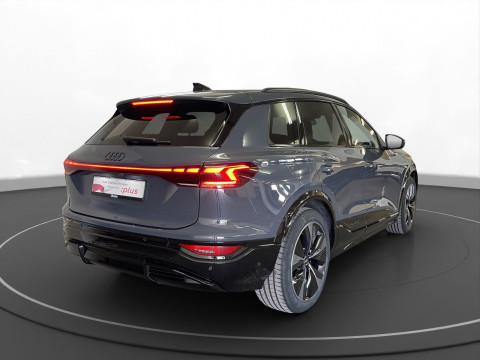 Audi - Q6 SUV e-tron