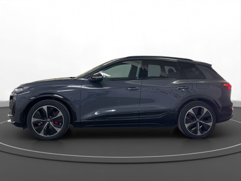 Audi - Q6 SUV e-tron