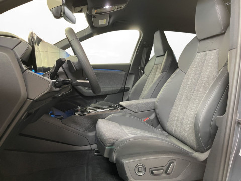 Audi - Q6 SUV e-tron