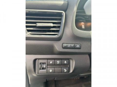 thumb-undefined