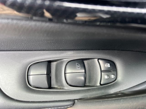 thumb-undefined