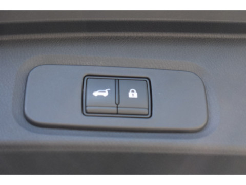 thumb-undefined
