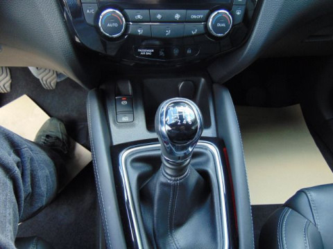 thumb-undefined