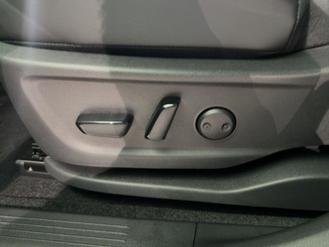 thumb-undefined