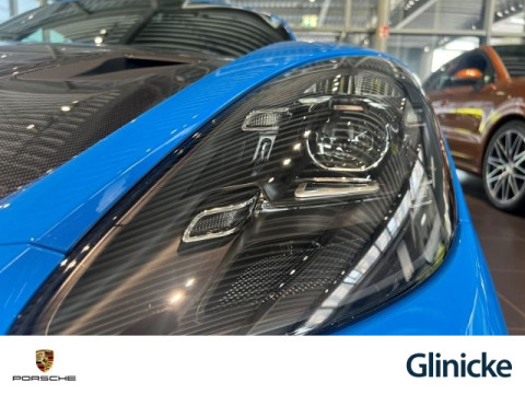 Porsche - 718 Spyder