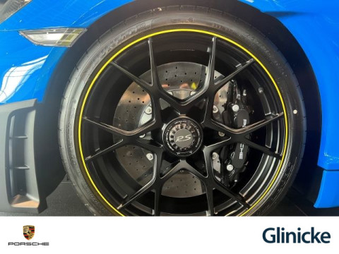 Porsche - 718 Spyder