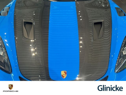 Porsche - 718 Spyder