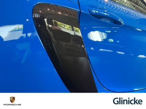 Porsche - 718 Spyder