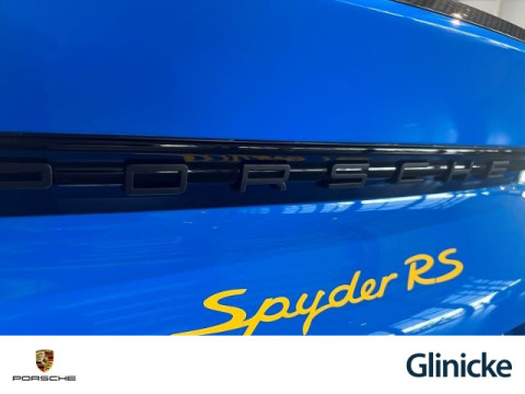 Porsche - 718 Spyder