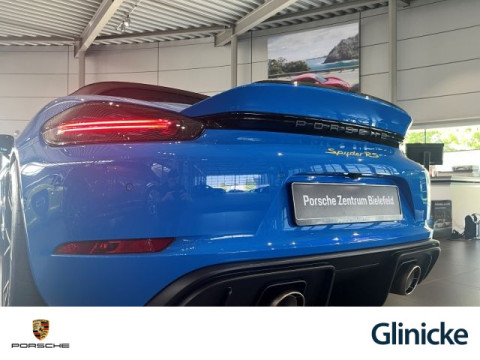 Porsche - 718 Spyder