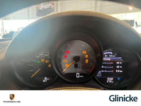 Porsche - 718 Spyder