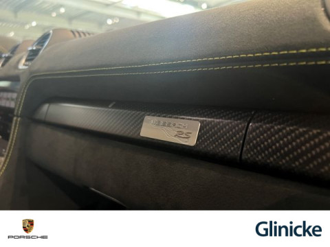 Porsche - 718 Spyder