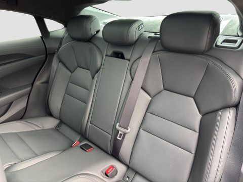 Audi - e-tron GT quattro