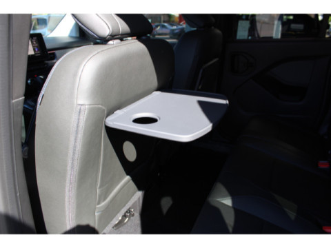 thumb-undefined