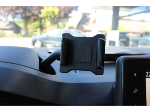 thumb-undefined