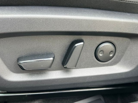 thumb-undefined