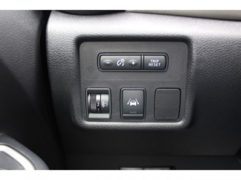 thumb-undefined
