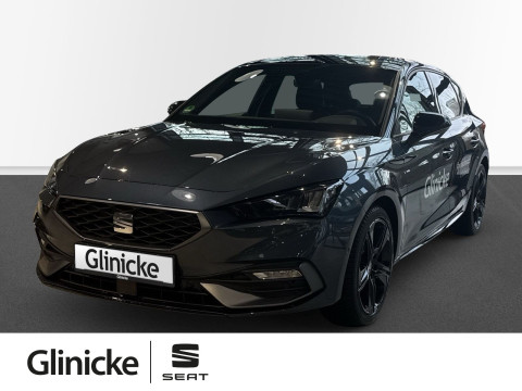 Seat Leon - Leon 1.5 eTSI FR Black Edition Pano Winterpaket