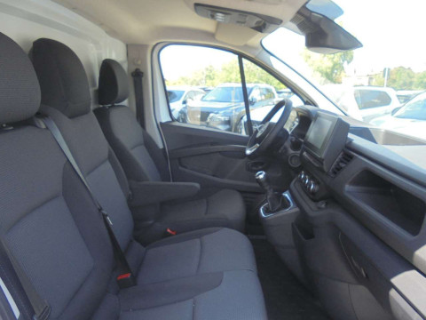 Ansicht 11 - Gebrauchtwagen Fahrzeug, Modell Primastar der Marke Nissan von Verkäufer Autocenter Strehle e.K.