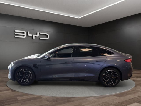 BYD SEAL - Seal Excellence AWD Panorama-Glasdach 360°Kamera