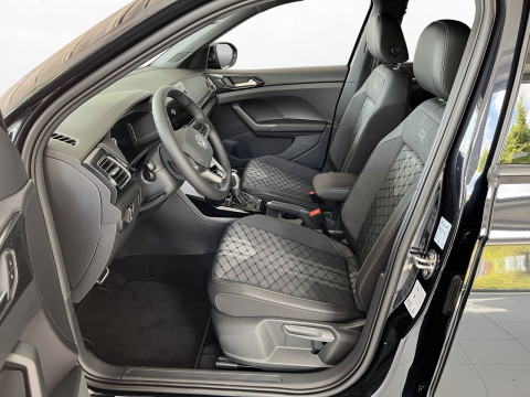 Volkswagen T-Cross - T-Cross R-Line 1.5 l TSI 150 PS DSG | Ahzv. | RÜKA | NAVI uvm.