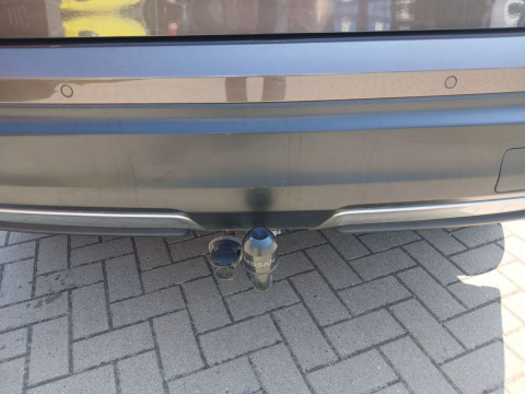 thumb-undefined