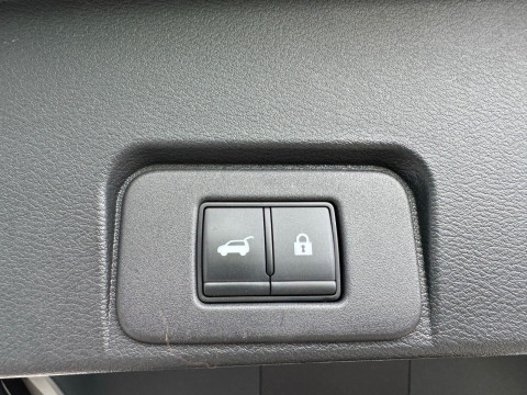 thumb-undefined