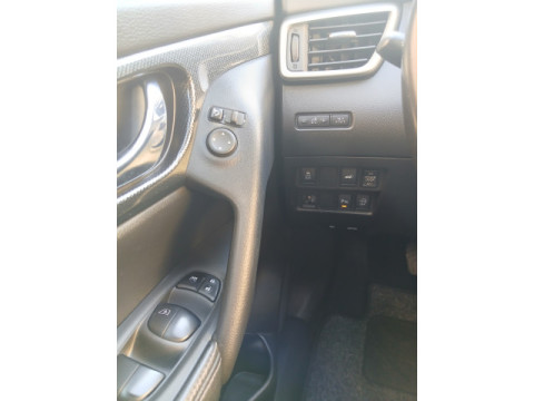 thumb-undefined