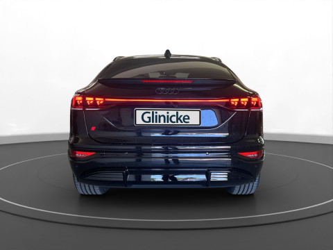 Audi - SQ6 Sportback e-tron