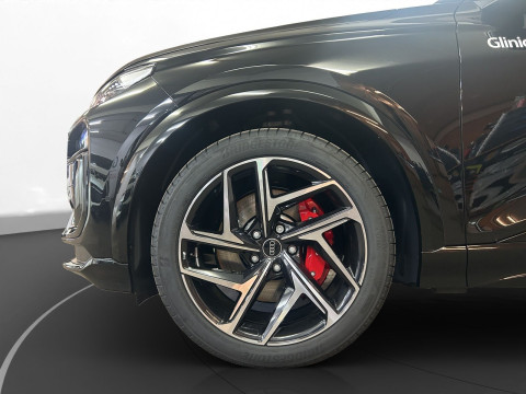 Audi - SQ6 Sportback e-tron