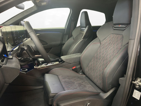 Audi - SQ6 Sportback e-tron