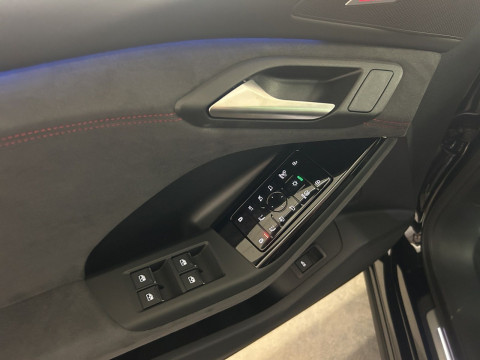 Audi - SQ6 Sportback e-tron