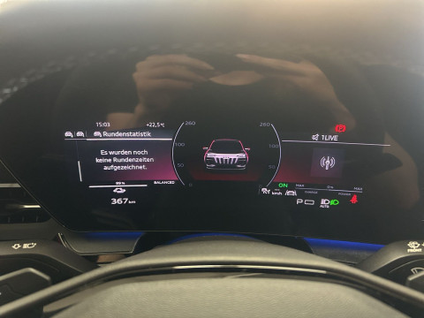 Audi - SQ6 Sportback e-tron