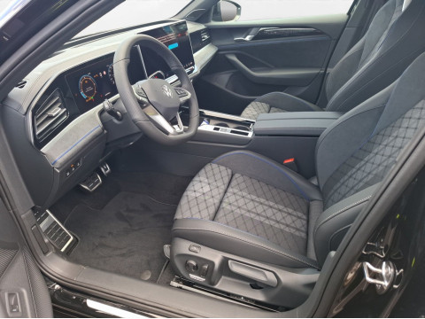 Volkswagen Passat - Passat R-Line TDI 193 PS DSG | PANO | HUD | Ahzv. uvm.