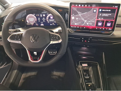 Volkswagen - Golf GTI