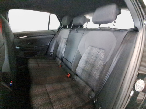 Volkswagen - Golf GTI