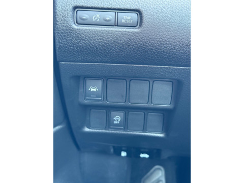 thumb-undefined