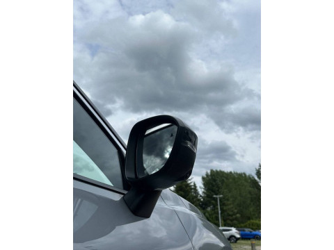 thumb-undefined