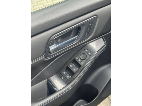 thumb-undefined
