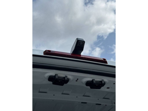thumb-undefined