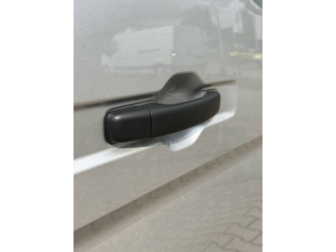 thumb-undefined