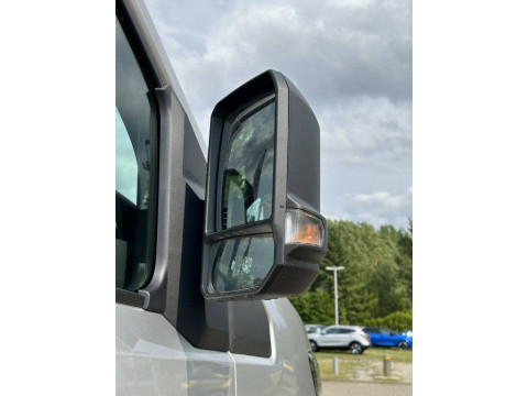 thumb-undefined