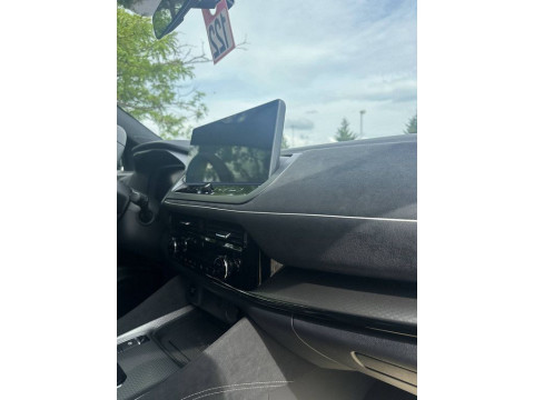 thumb-undefined